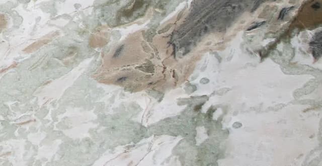BIANCO ALPI — patrón de la piedra