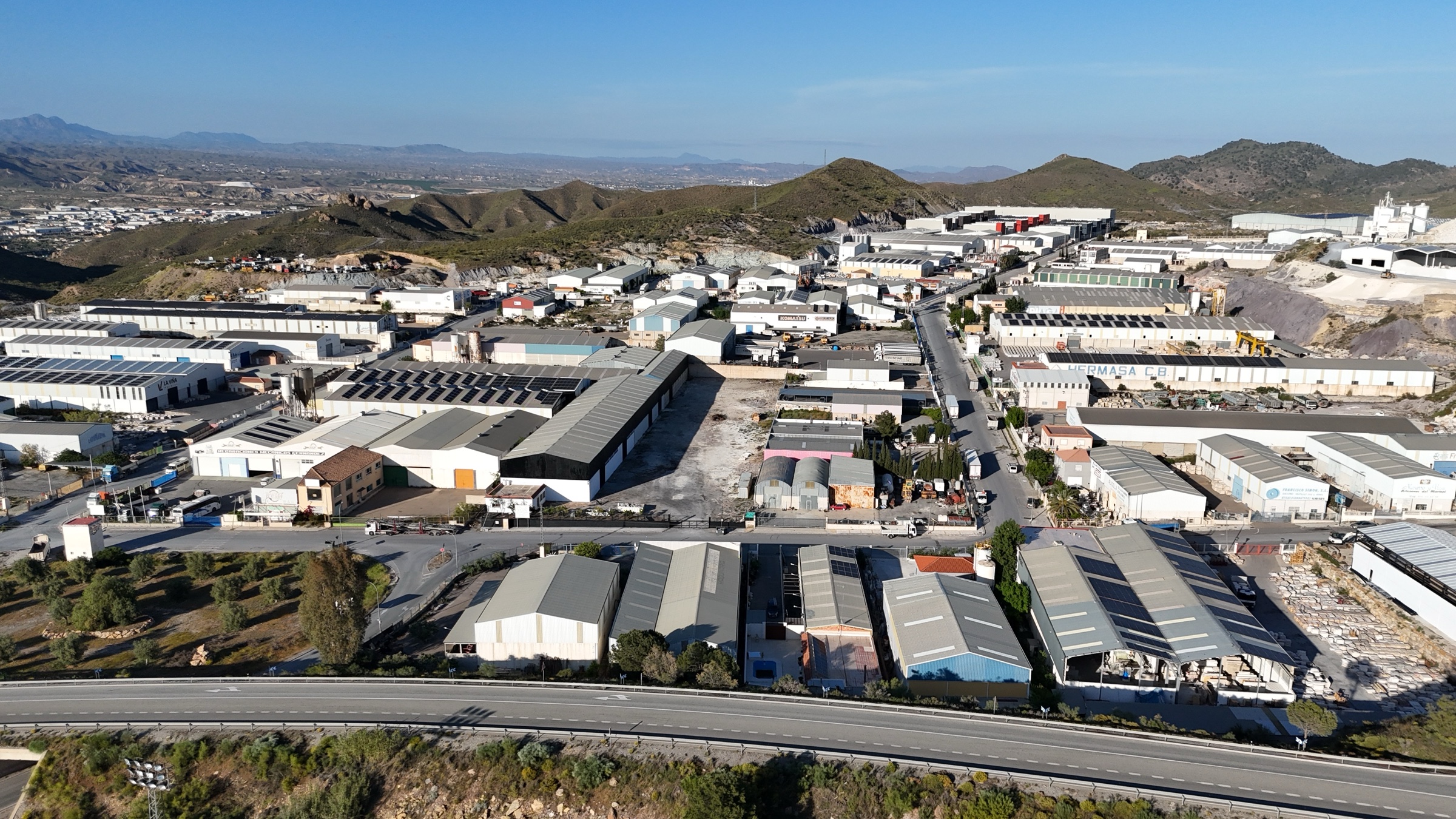 Vista aérea del área industrial de Macael, donde está Orion Stone Group.